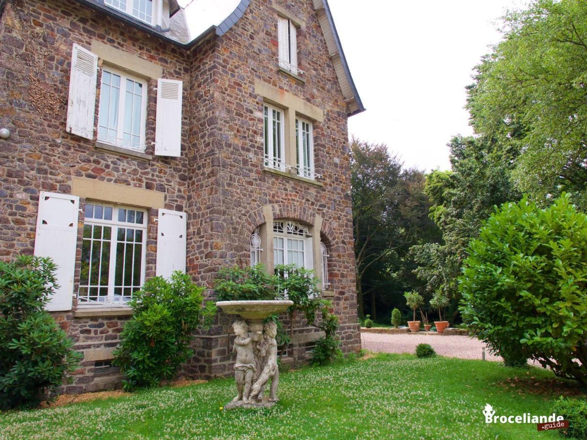 Montauban-de-Bretagne La Maison Rouge Broceliande מראה חיצוני תמונה