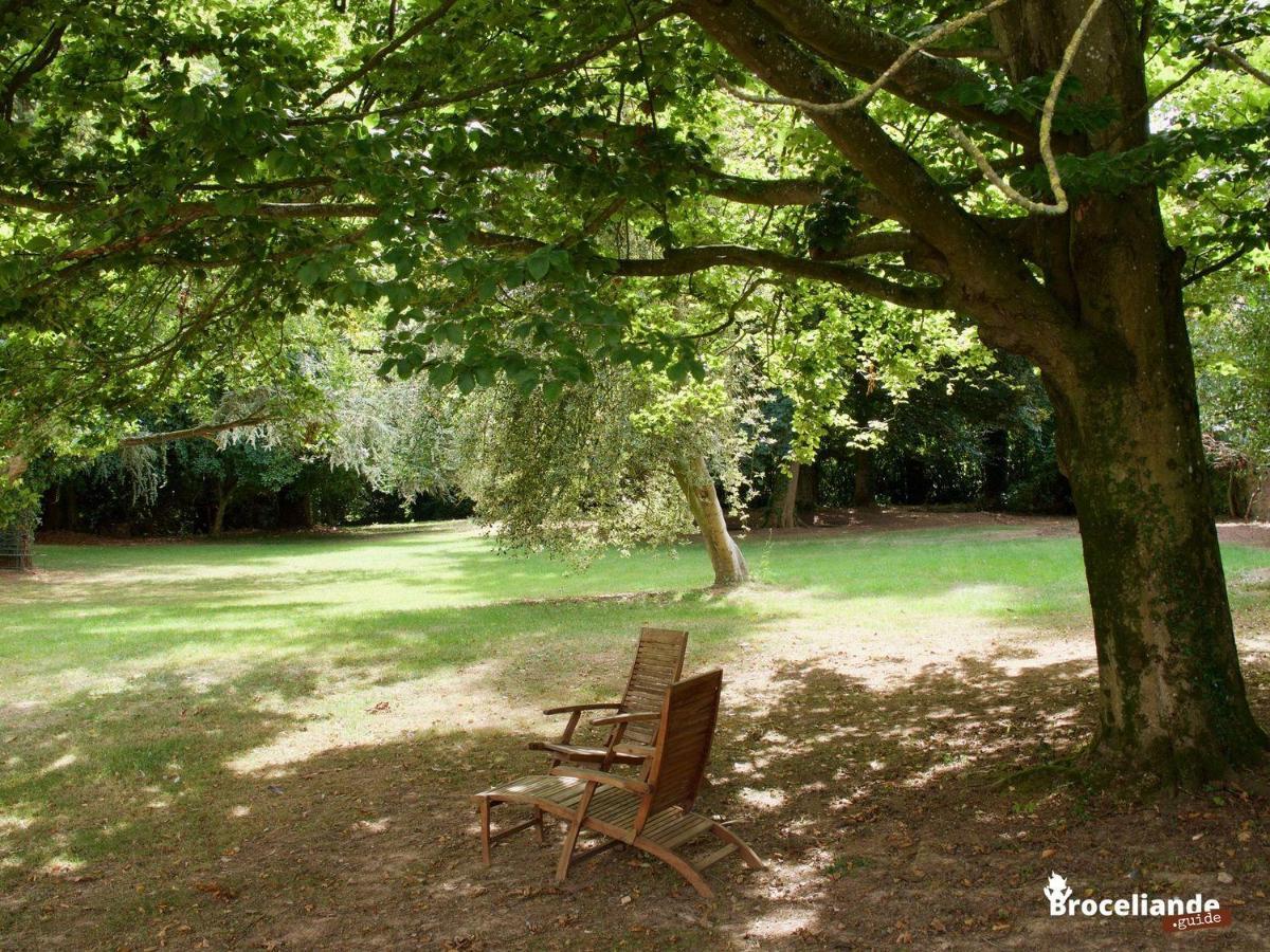 Montauban-de-Bretagne La Maison Rouge Broceliande מראה חיצוני תמונה
